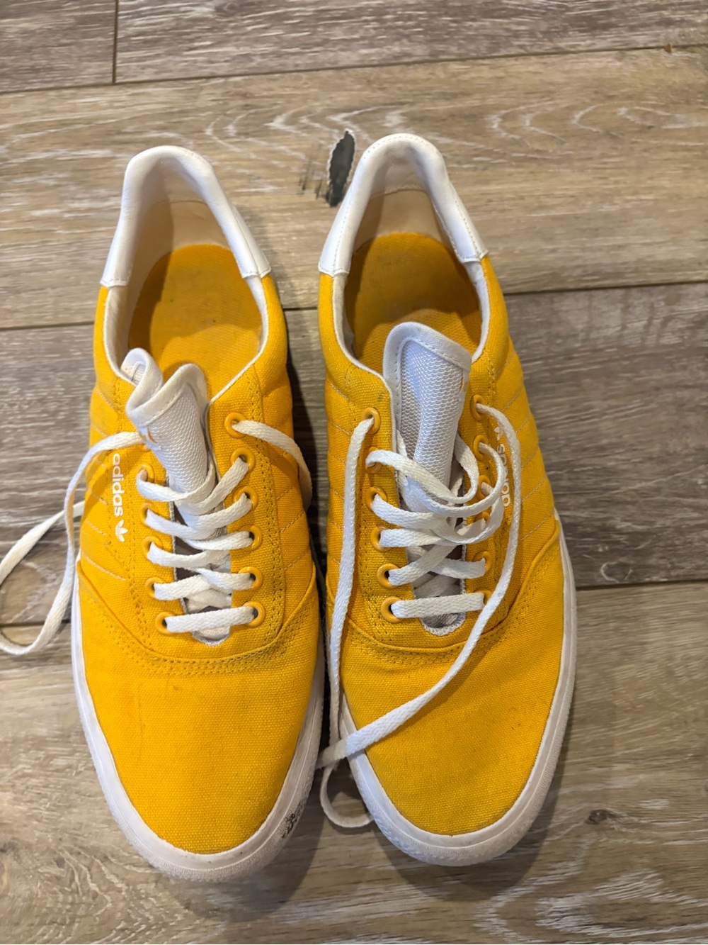 adidas Men's Yellow Canvas Low-Top Sneakers with White Trim